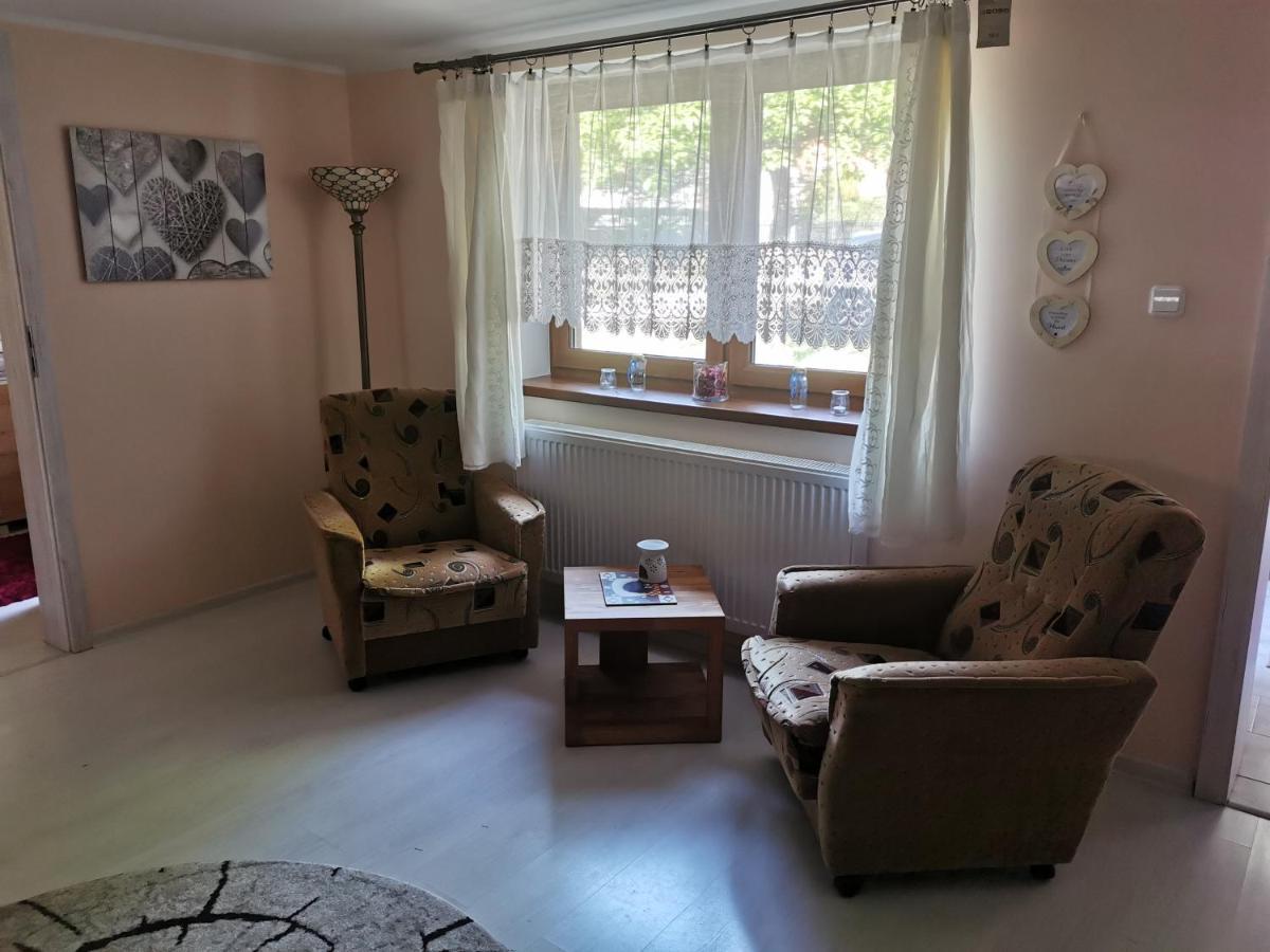 Mieszkanie Dwupokojowe Na Wsi W Domu Dwurodzinnym Postomino Esterno foto